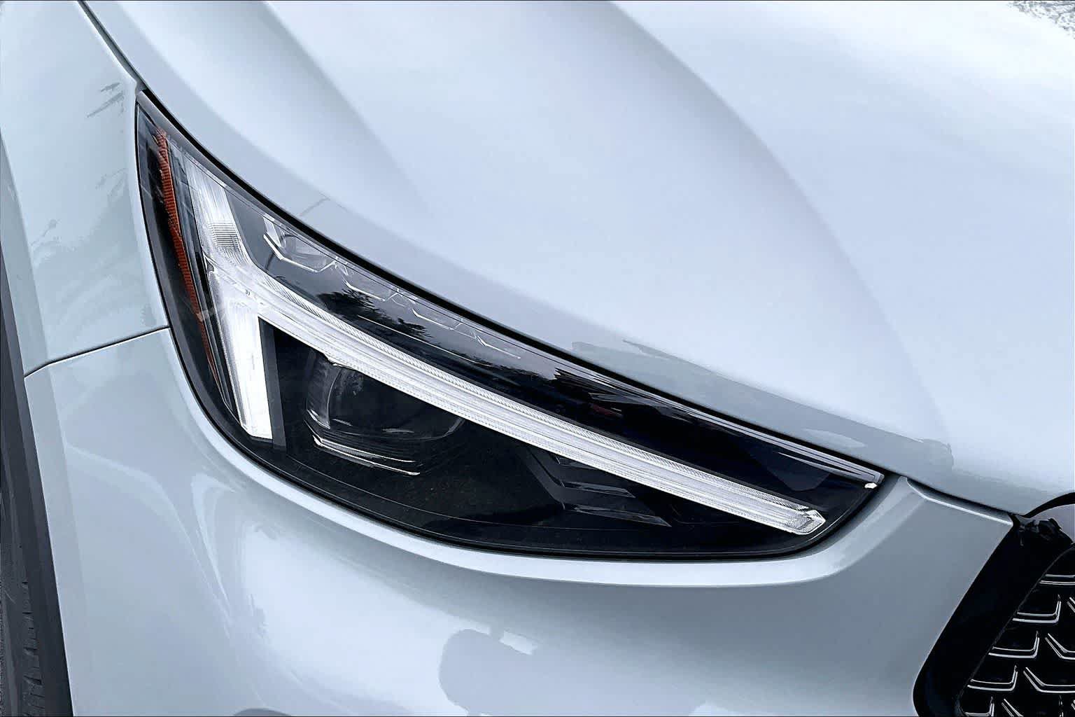 New 2026 Volvo XC40 B5 Ultra w/ Protection Package Premier AWD/4WD image 15