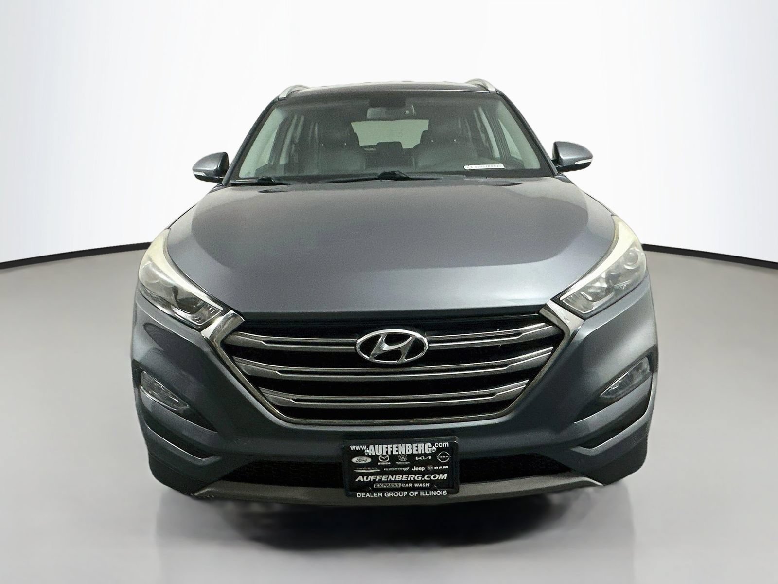 Used 2018 Hyundai Tucson Limited w/ Cargo Package FWD image 2