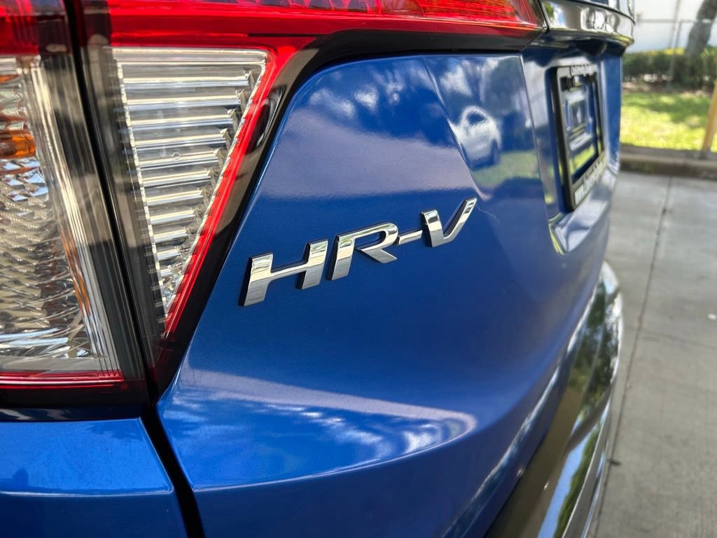 Used 2022 Honda HR-V Sport image 14