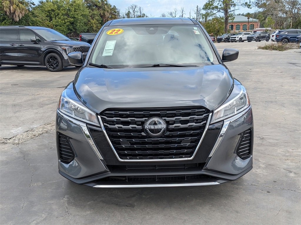 Used 2022 Nissan Kicks S image 4