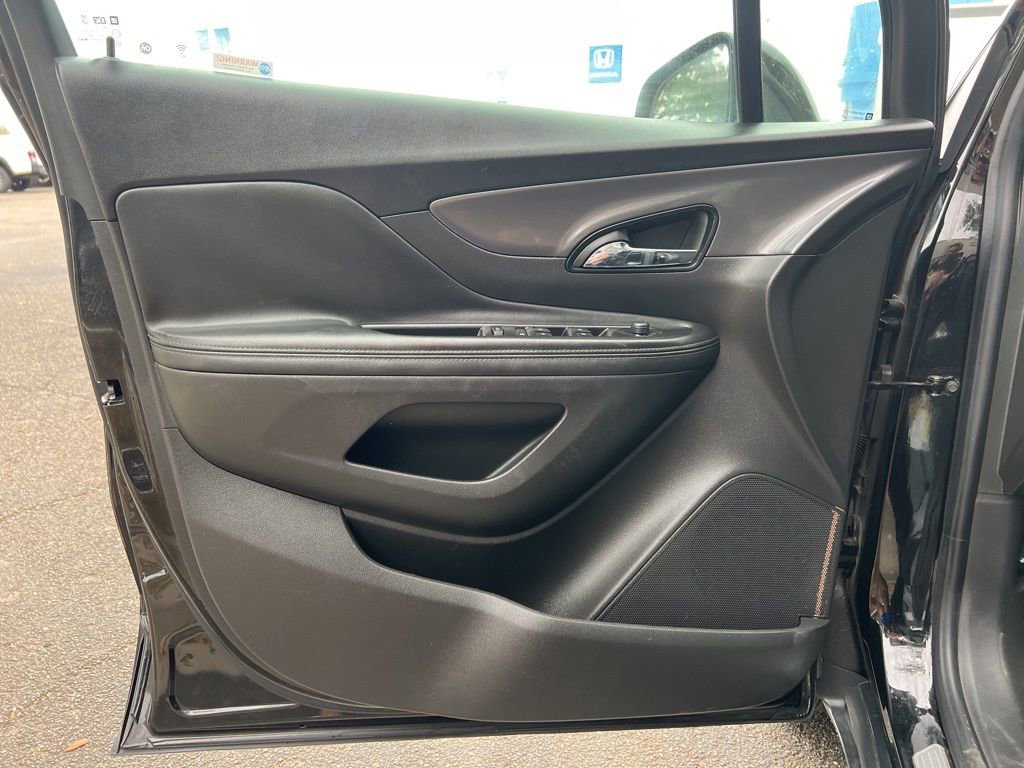 Used 2019 Buick Encore Preferred w/ Safety Package image 20