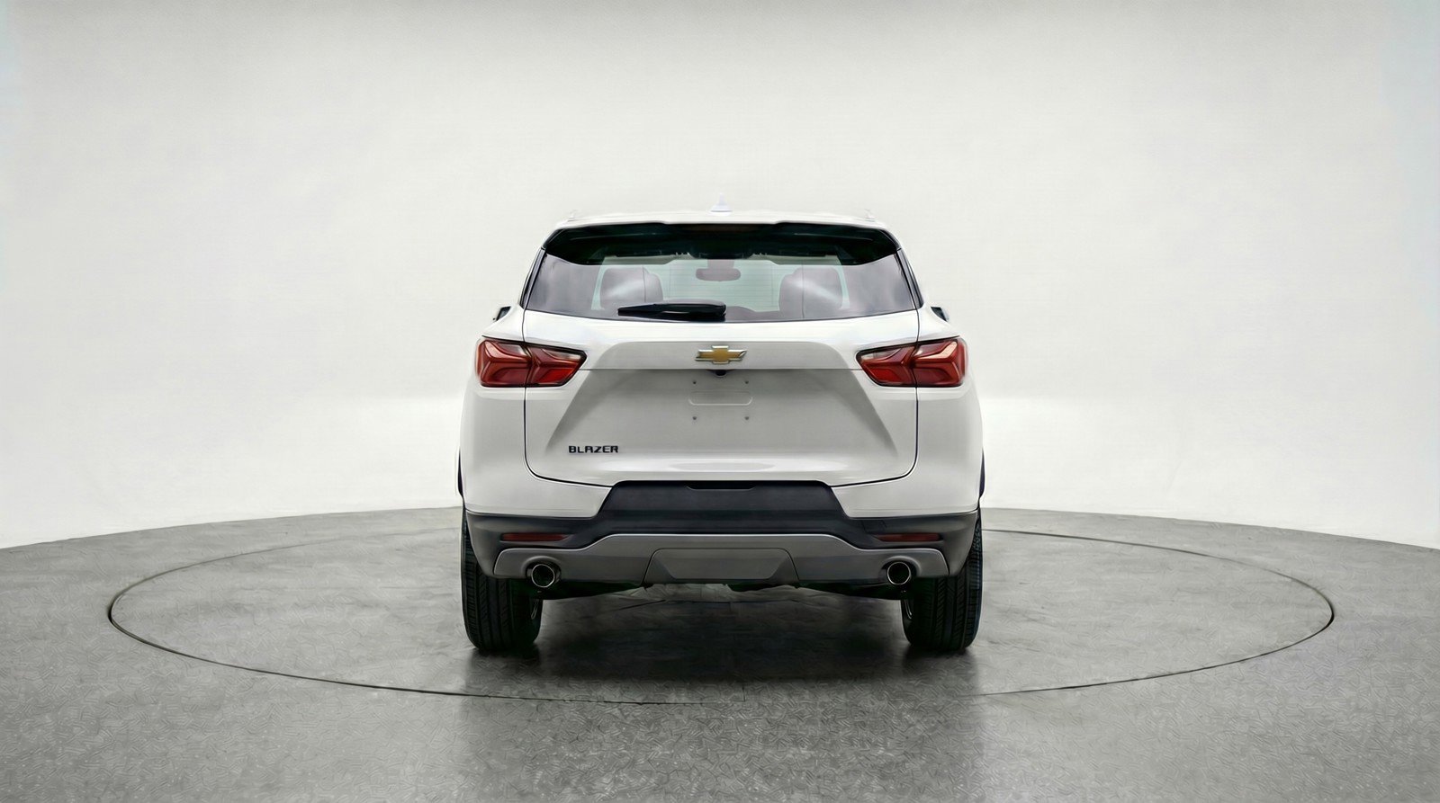Used 2025 Chevrolet Blazer LT FWD image 7