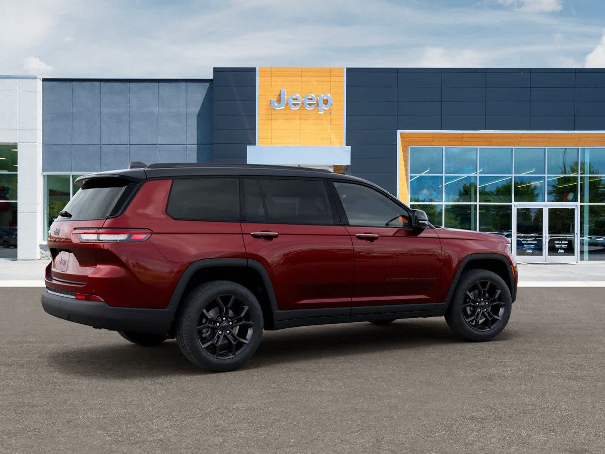 New 2025 Jeep Grand Cherokee L Limited AWD/4WD image 4