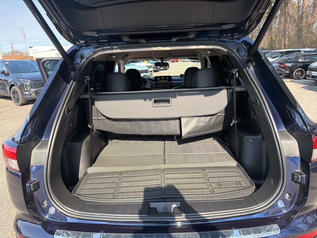 Used 2024 Mitsubishi Outlander SE image 24