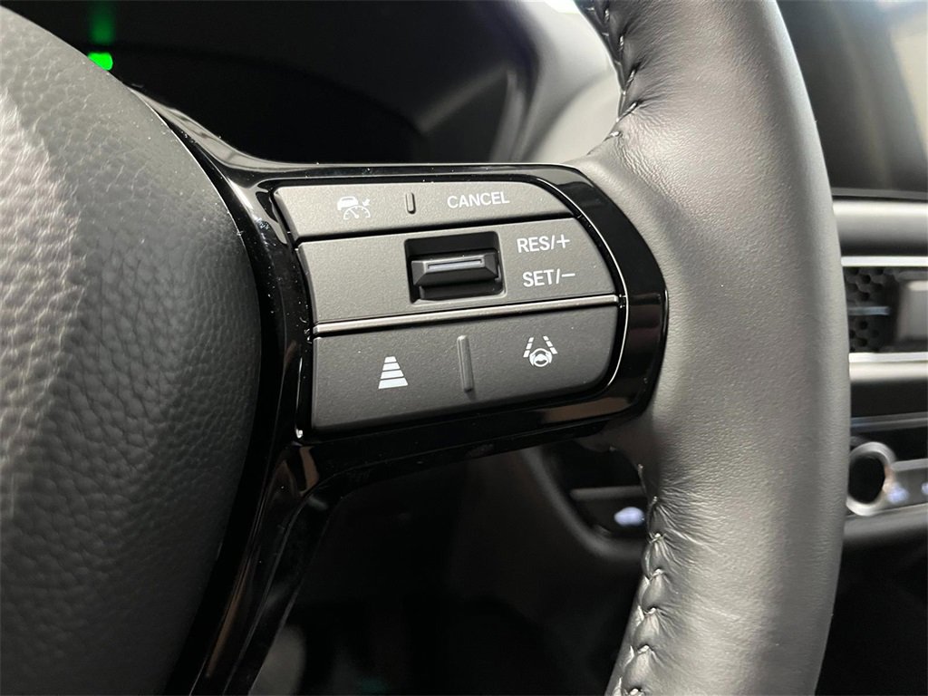 New 2026 Honda HR-V EX-L image 18