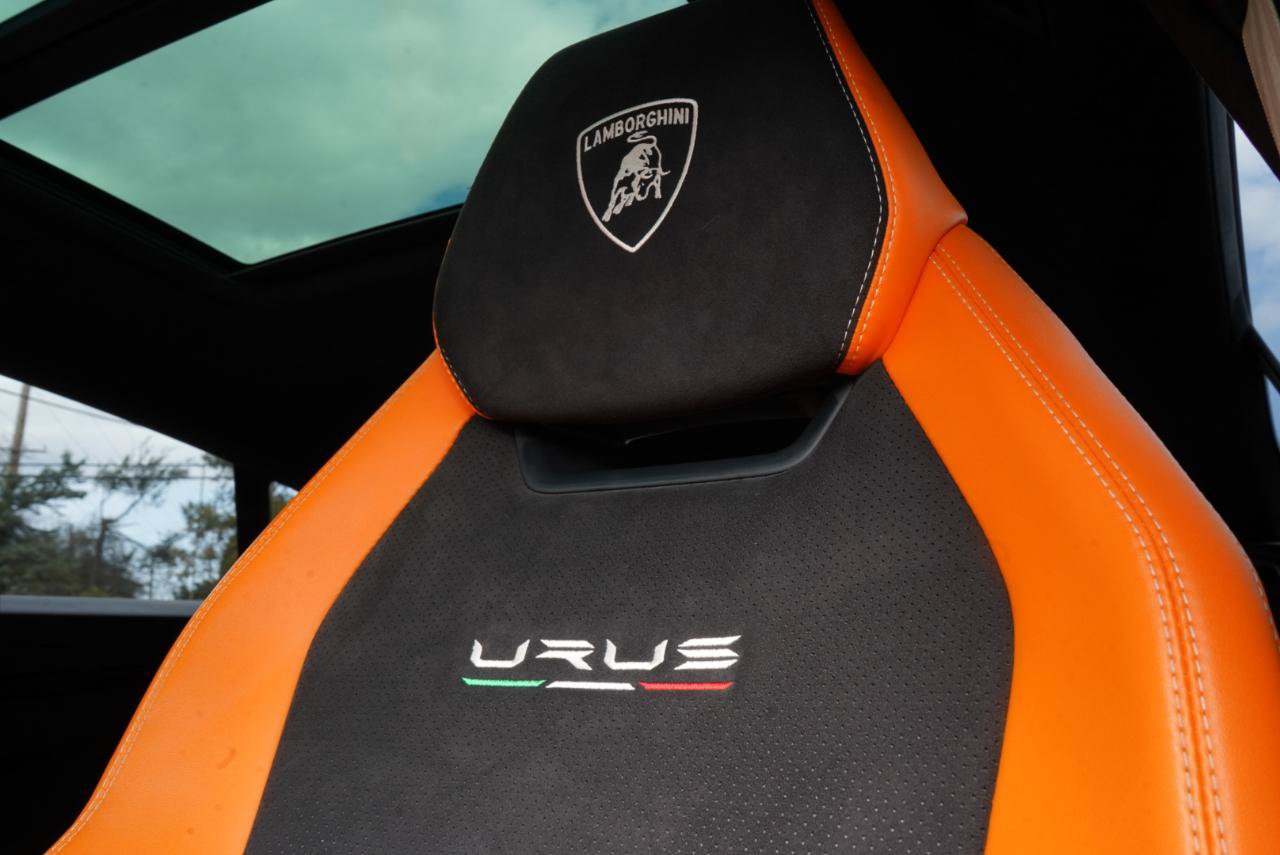 Used 2022 Lamborghini Urus AWD/4WD image 22