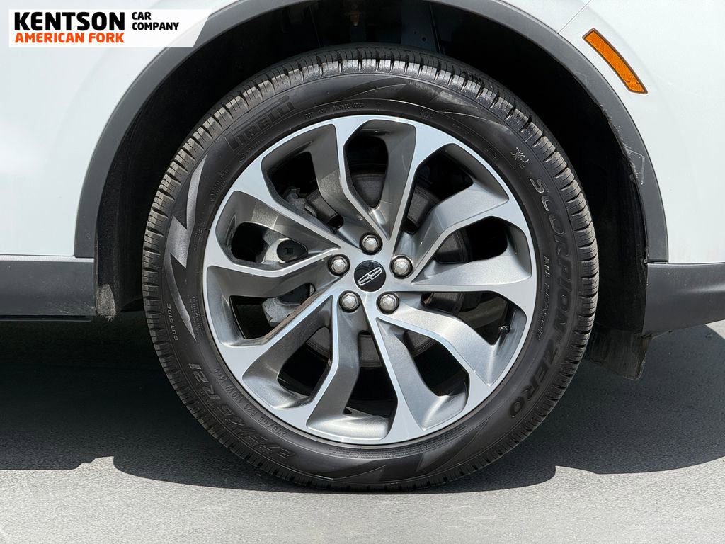 Used 2025 Lincoln Aviator Reserve w/ Illumination Package AWD/4WD image 12