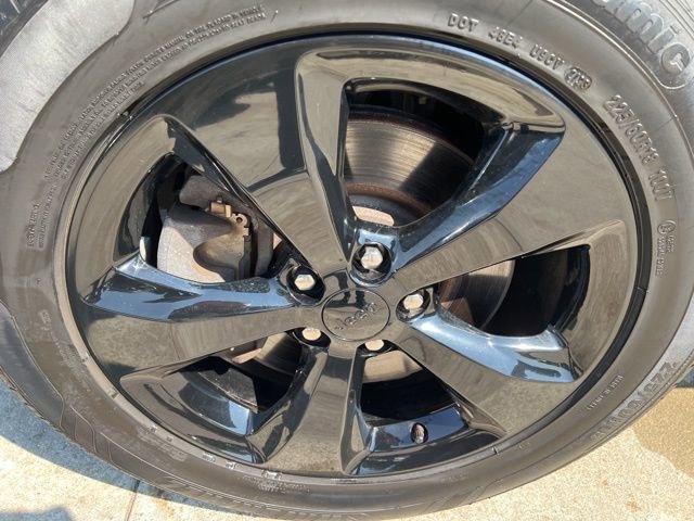 Certified 2019 Jeep Cherokee Latitude Plus image 9