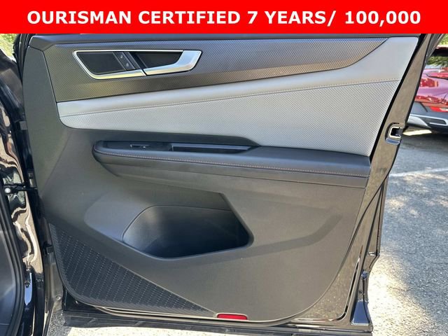 Used 2024 Volkswagen Atlas Peak Edition SEL AWD/4WD image 9