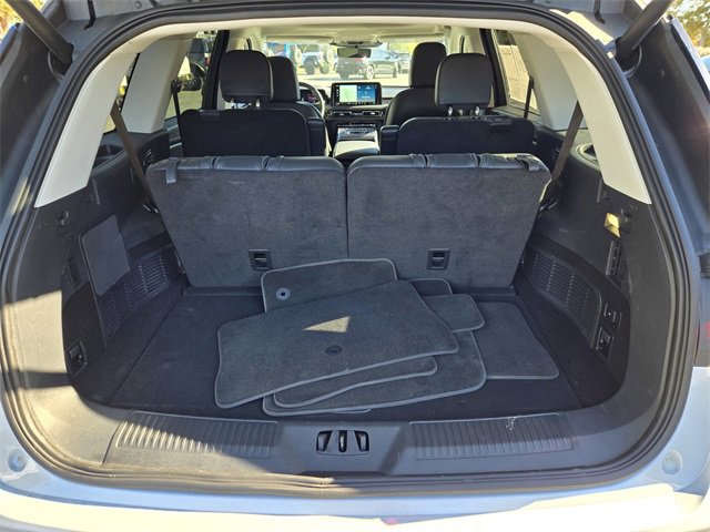 New 2025 Lincoln Aviator Premiere w/ Equipment Group 101A image 17