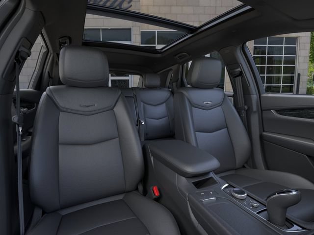 New 2026 Cadillac XT5 Premium Luxury w/ LPO, Floor Liner Package AWD/4WD image 16