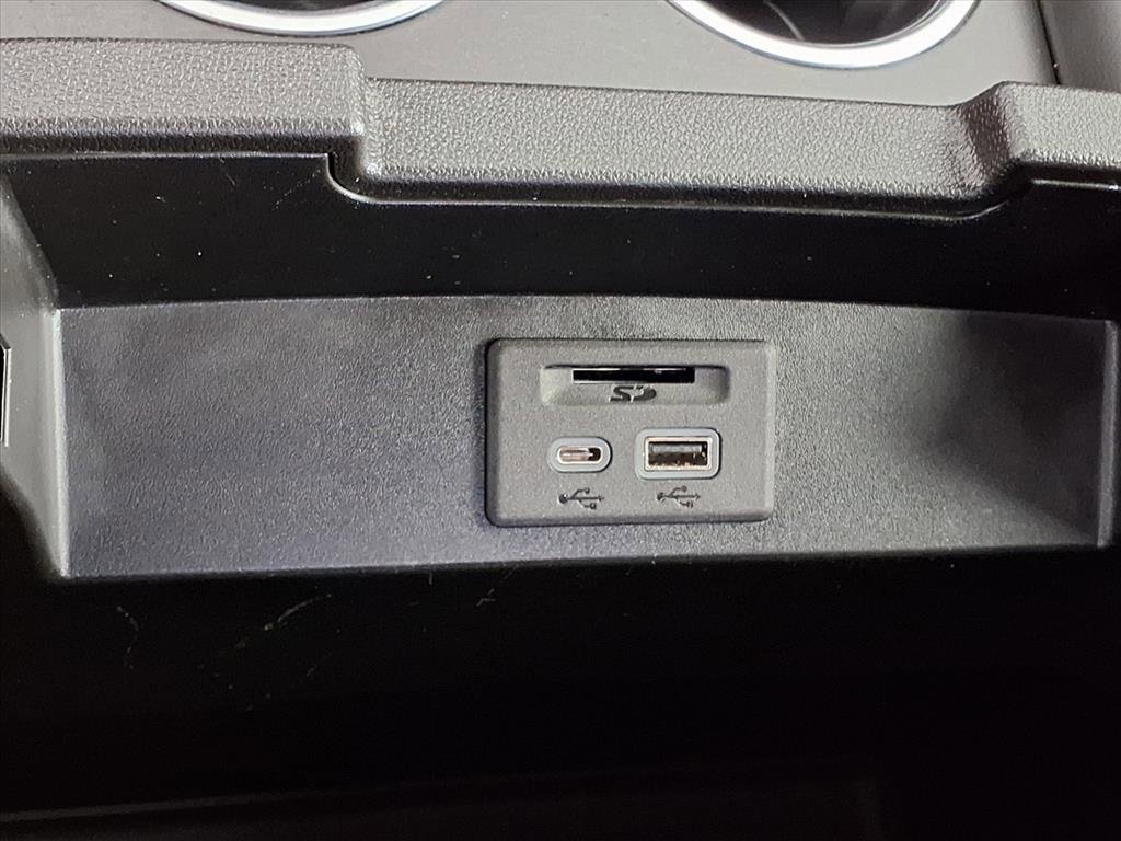 Used 2021 Chevrolet Tahoe LT image 13