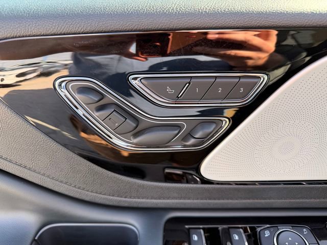 New 2025 Lincoln Aviator Reserve w/ Equipment Group 201A image 23