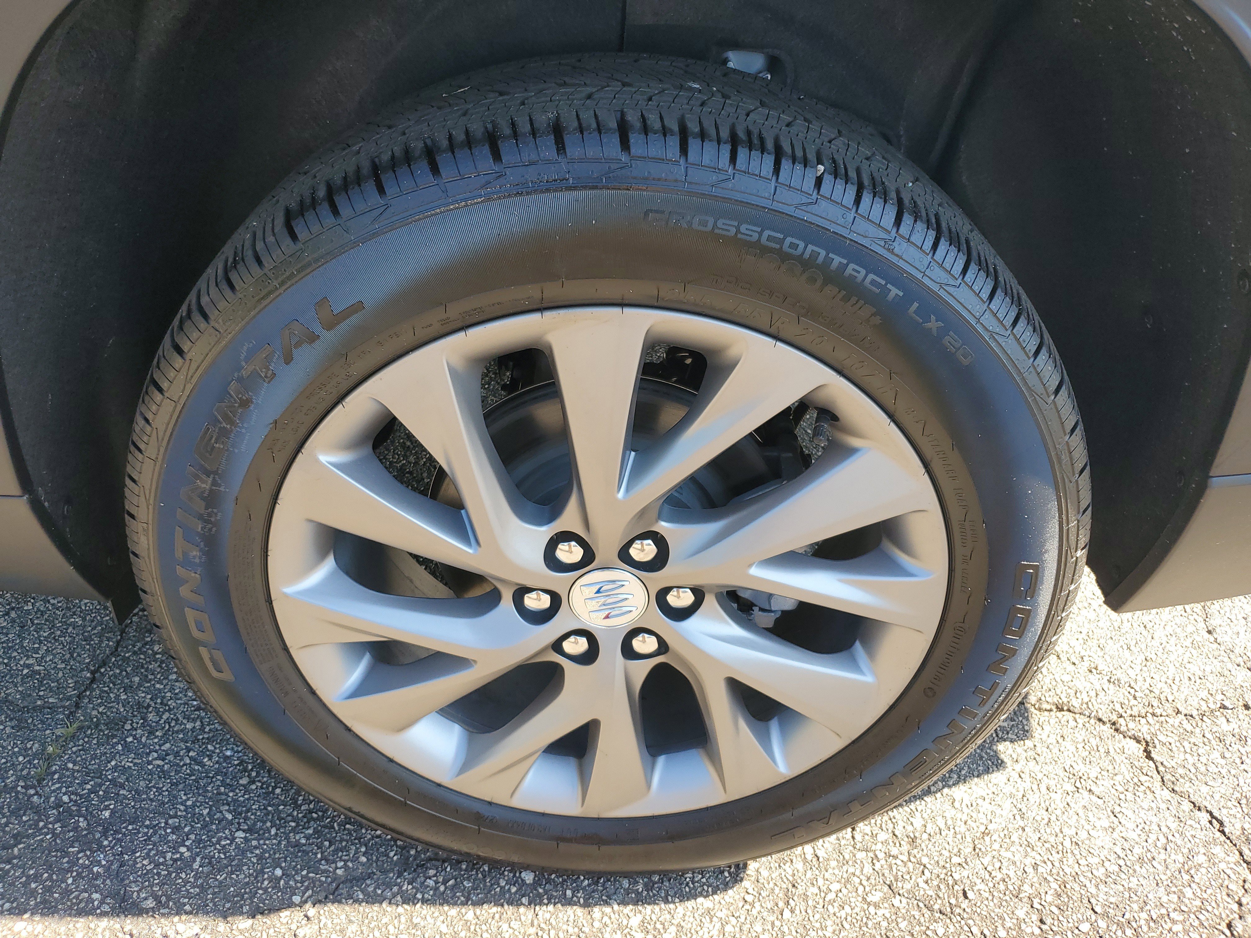 New 2026 Buick Enclave Preferred image 7