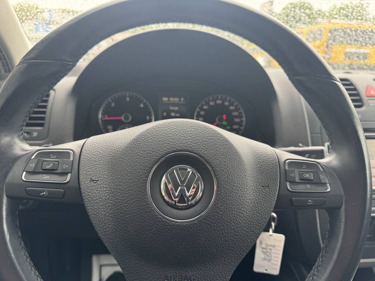 Used 2010 Volkswagen Jetta TDI FWD image 32