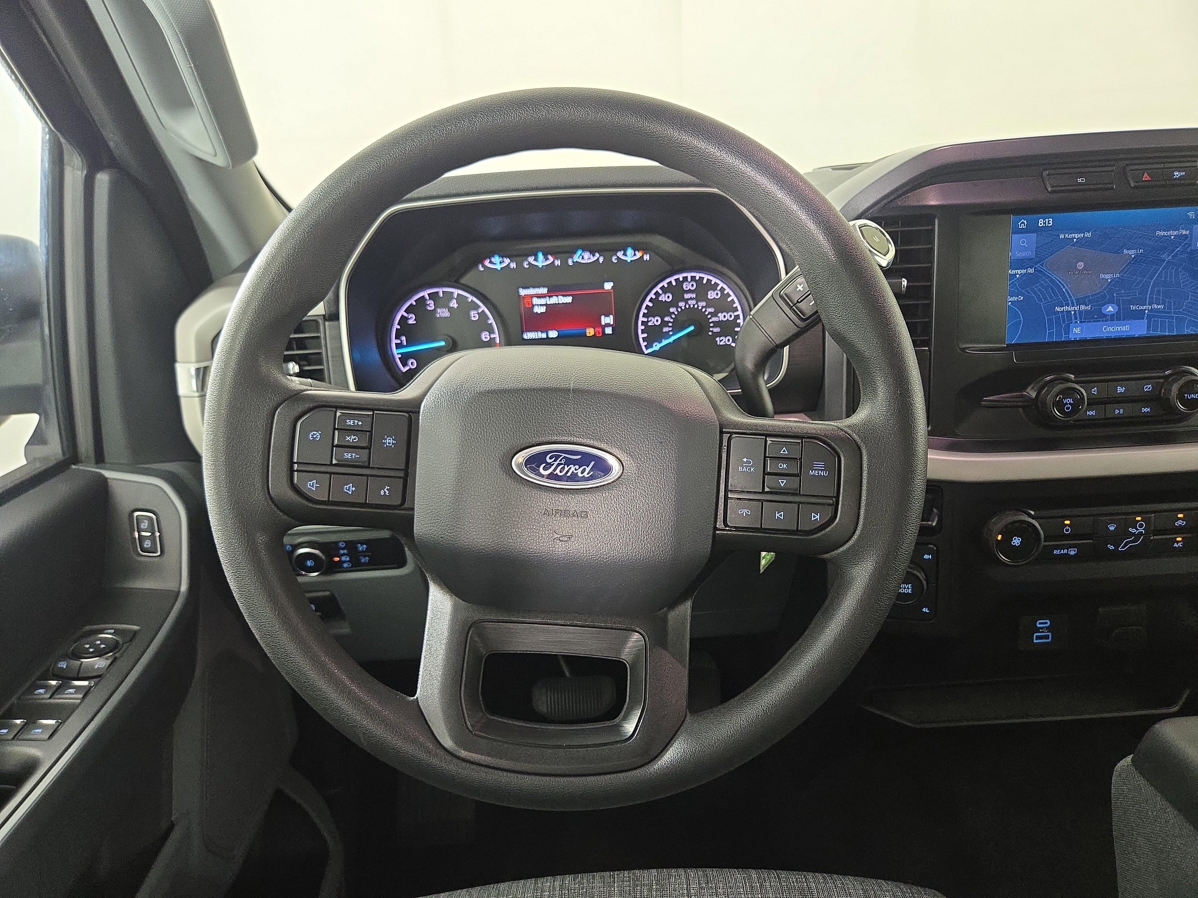 Used 2023 Ford F150 XLT image 15