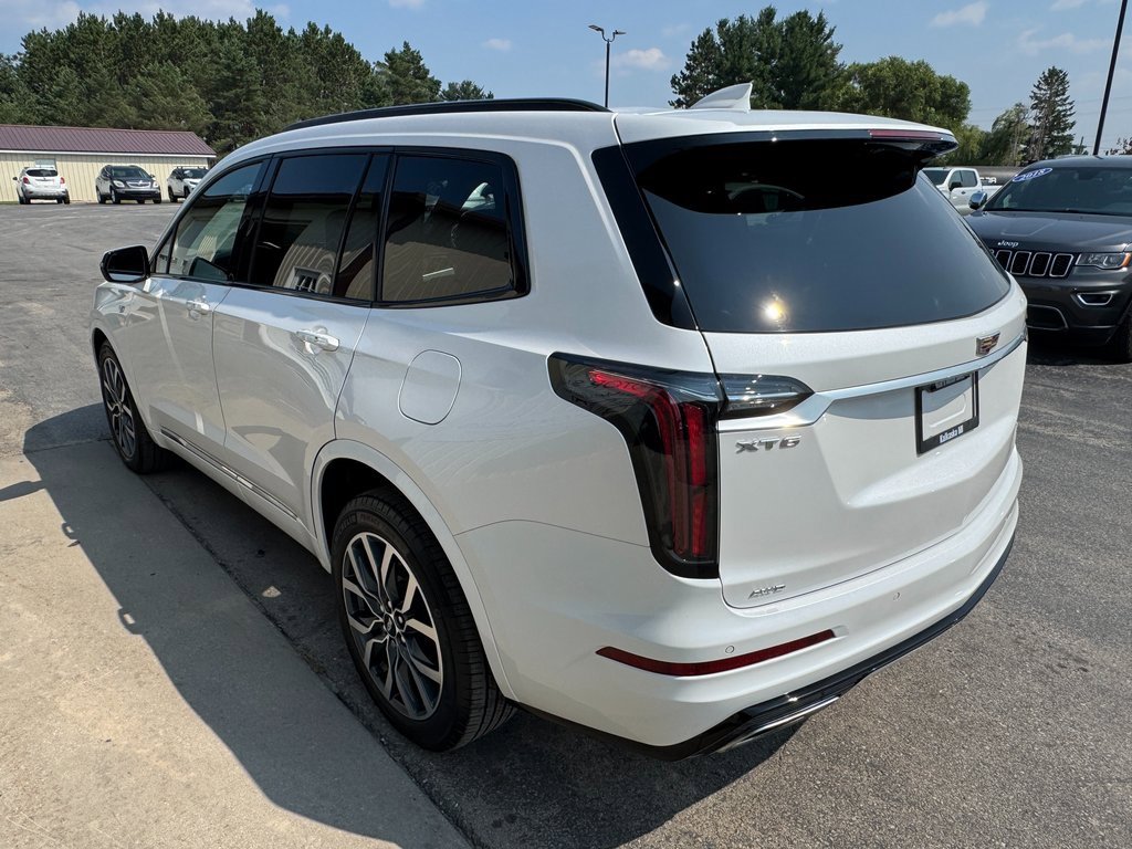 Used 2023 Cadillac XT6 Sport image 5