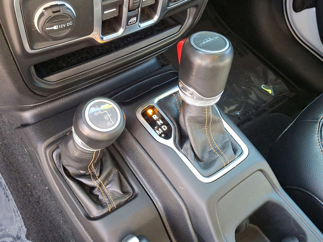 Used 2023 Jeep Gladiator Overland image 13