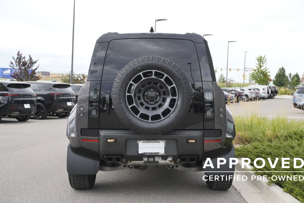 Used 2026 Land Rover Defender 110 OCTA AWD/4WD image 6