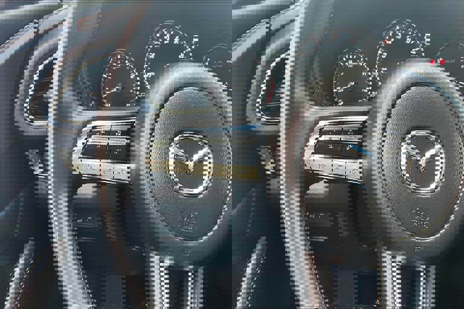 Used 2023 MAZDA CX-30 AWD 2.5 S w/ Premium Package image 23