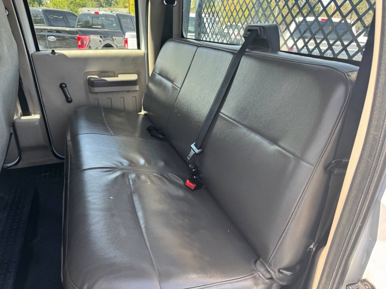 Used 2009 Ford F350 4x4 Crew Cab DRW Super Duty image 24