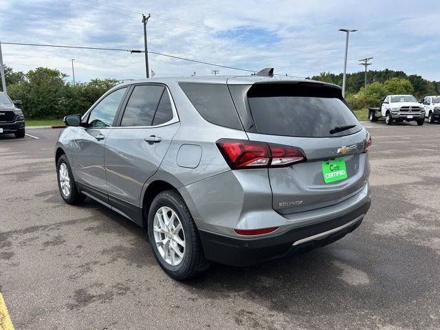 Used 2024 Chevrolet Equinox LT image 3