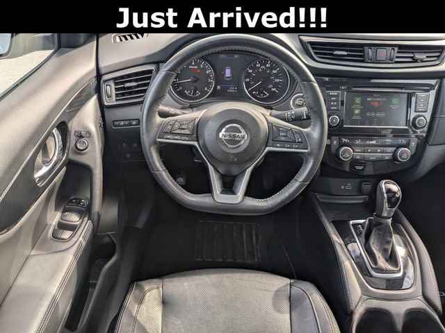 Used 2018 Nissan Rogue SL w/ Premium Package image 15
