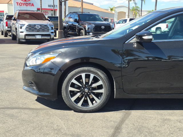 Used 2018 Nissan Altima 2.5 SL FWD image 10