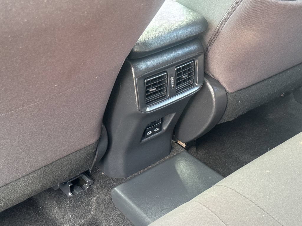Used 2024 Toyota RAV4 SE w/ Weather & Moonroof Package AWD/4WD image 37