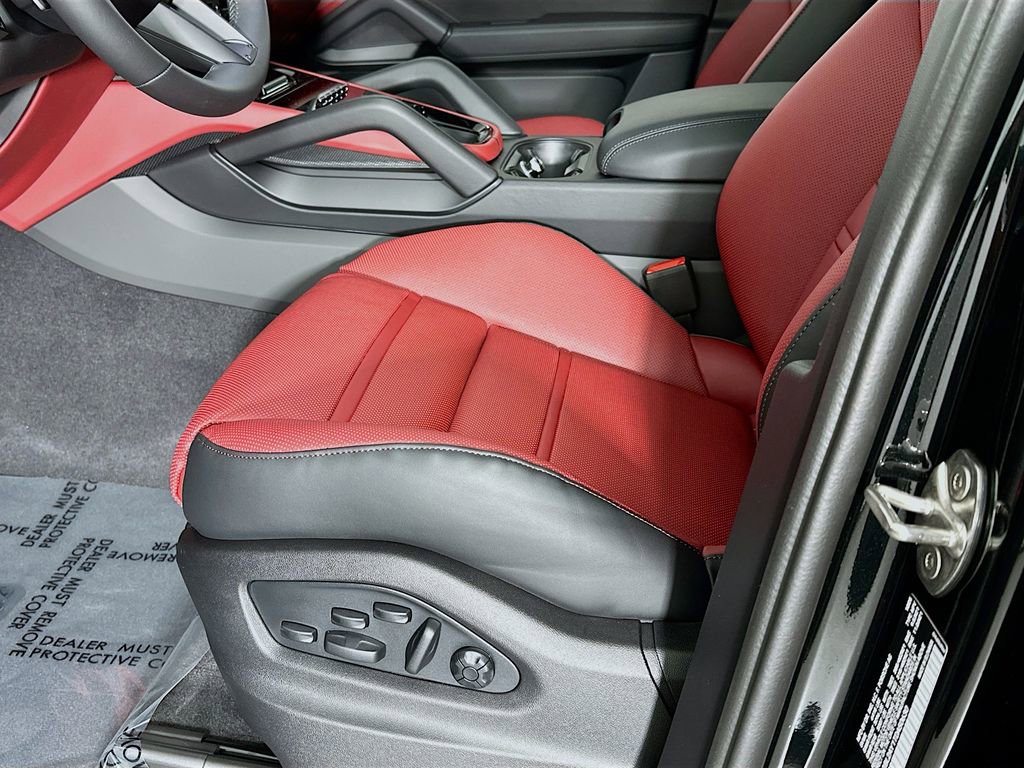 New 2026 Porsche Cayenne S image 22