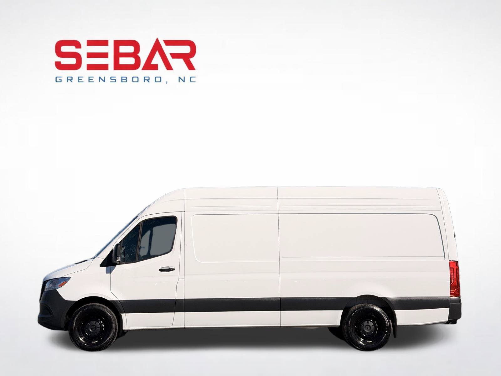 Used 2025 Mercedes-Benz Sprinter 2500 image 9