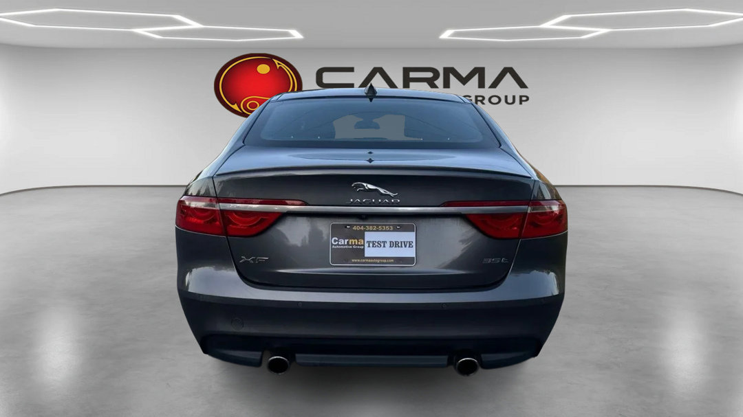 Used 2016 Jaguar XF R-Sport image 4