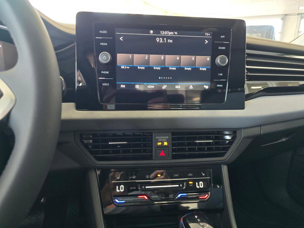 New 2026 Volkswagen Jetta SE FWD image 26