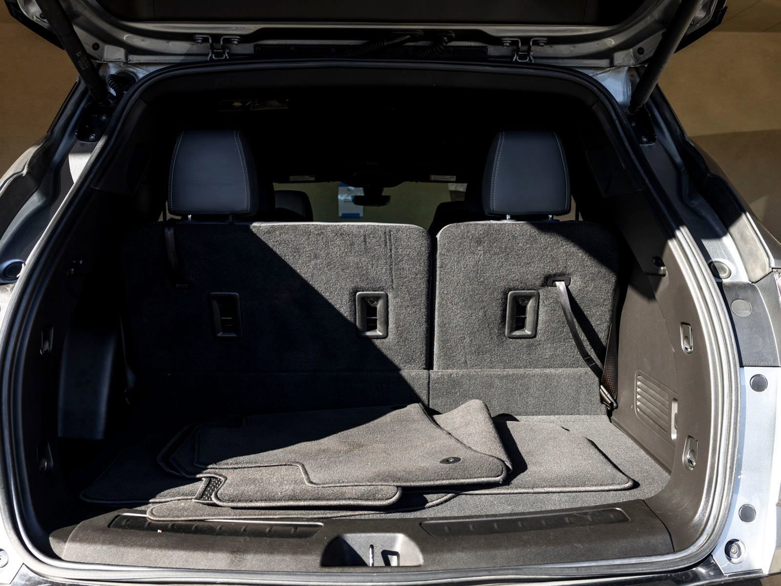 Used 2023 Buick Enclave Premium w/ Experience Buick Package image 22