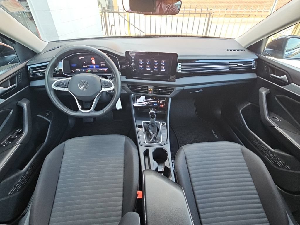 Used 2025 Volkswagen Jetta S FWD image 9