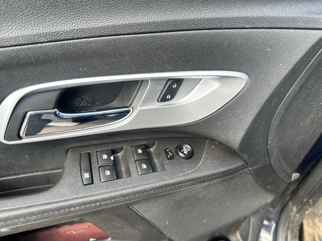 Used 2017 Chevrolet Equinox LS AWD/4WD image 12