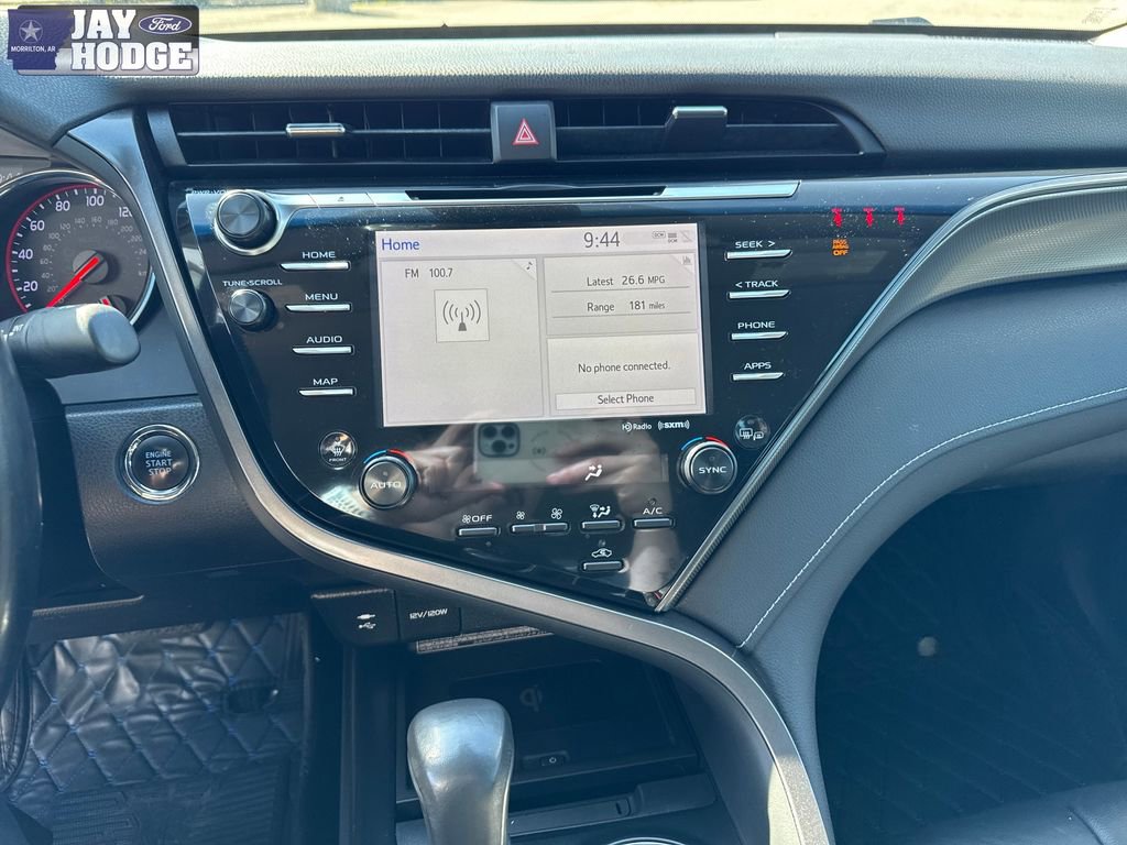 Used 2019 Toyota Camry XSE FWD image 20