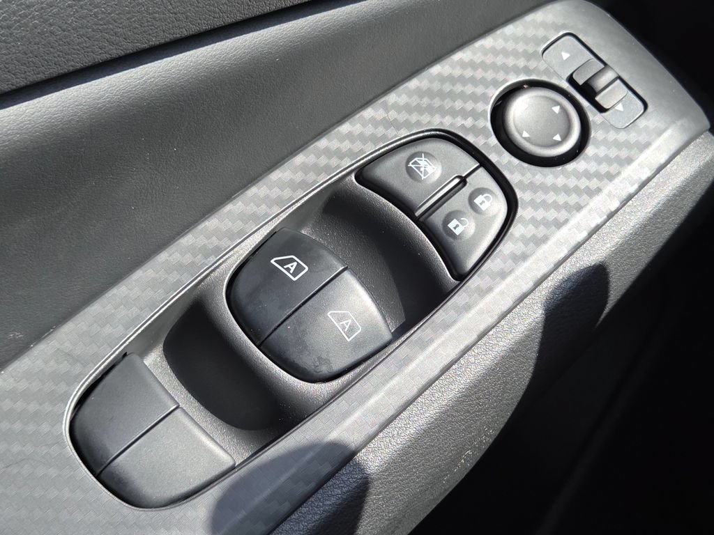 New 2026 Nissan Altima 2.5 SV AWD/4WD image 21