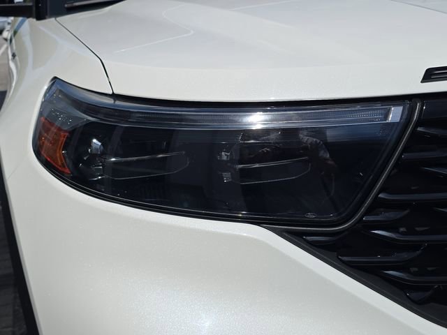 Used 2022 Ford Explorer ST-Line w/ Class IV Trailer Tow Package image 10