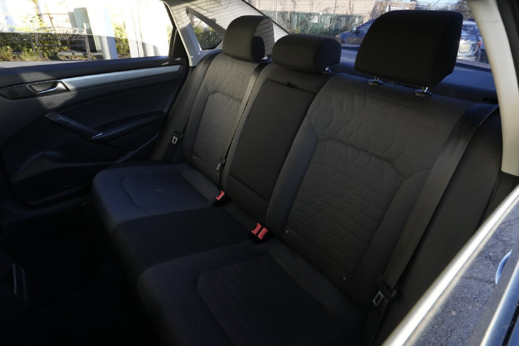 Used 2020 Volkswagen Passat 2.0T S FWD image 24