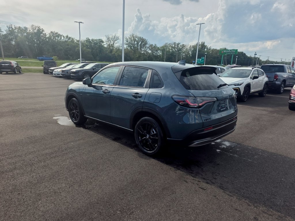 New 2027 Honda HR-V Sport image 5