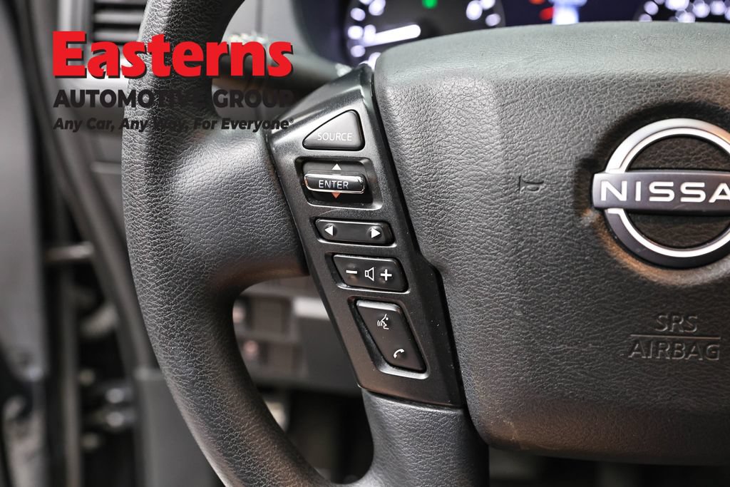 Used 2022 Nissan Frontier S RWD image 14