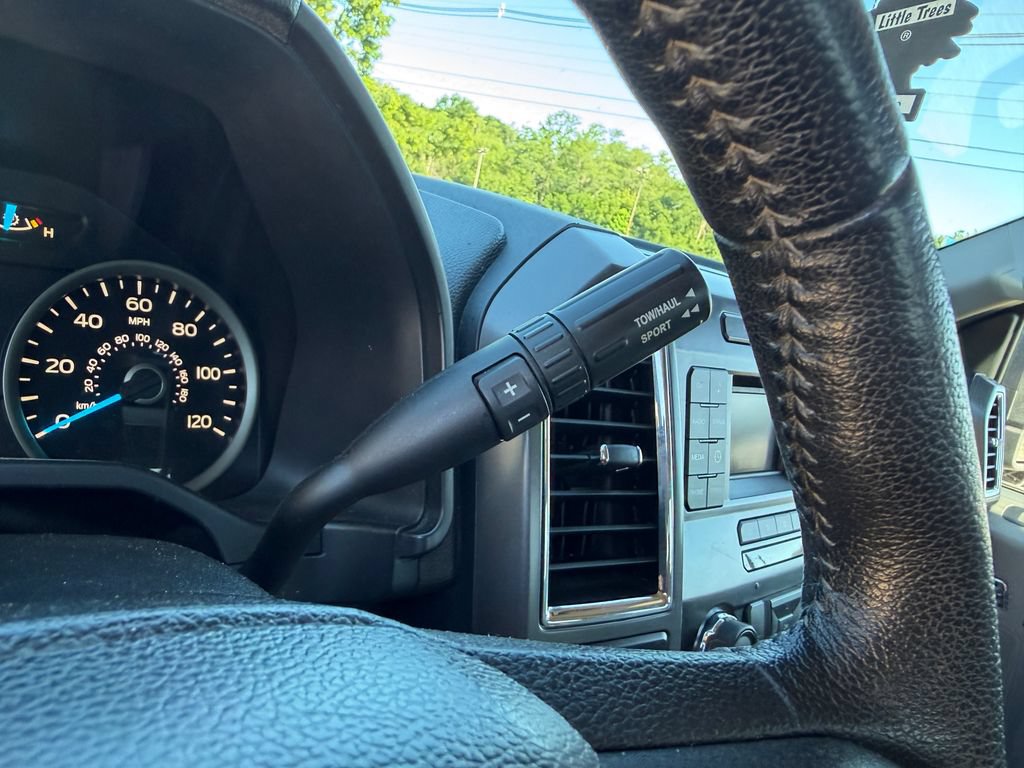 Used 2015 Ford F150 XLT w/ Equipment Group 301A Mid RWD image 17