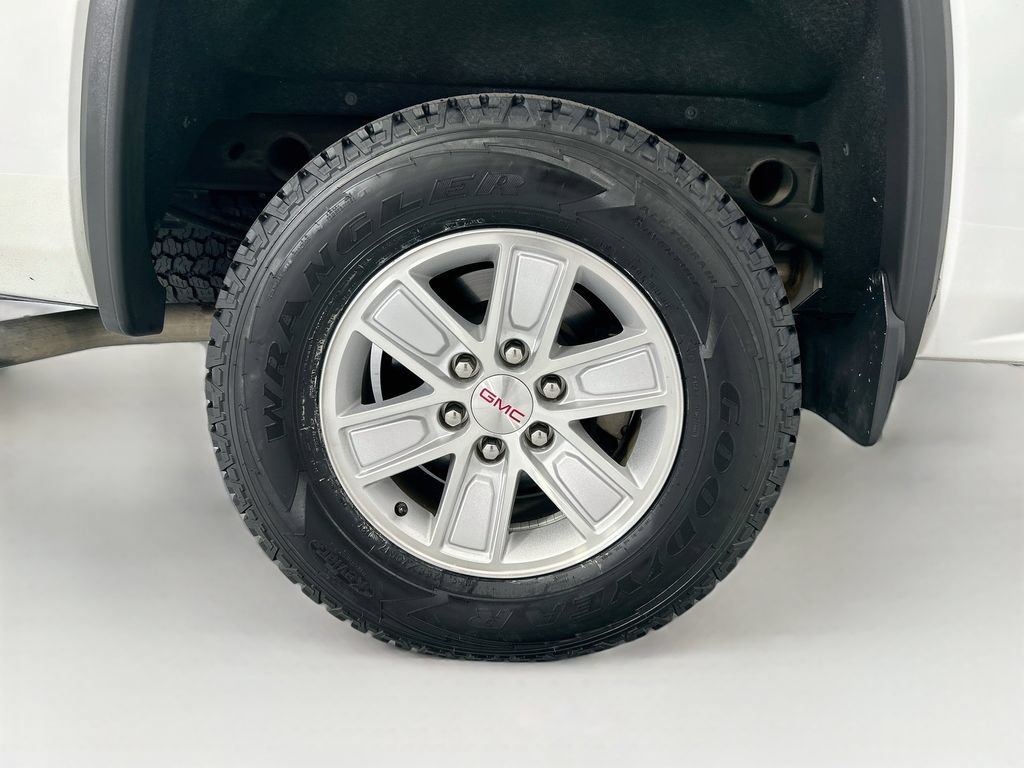 Used 2016 GMC Sierra 1500 SLE w/ SLE Value Package RWD image 31