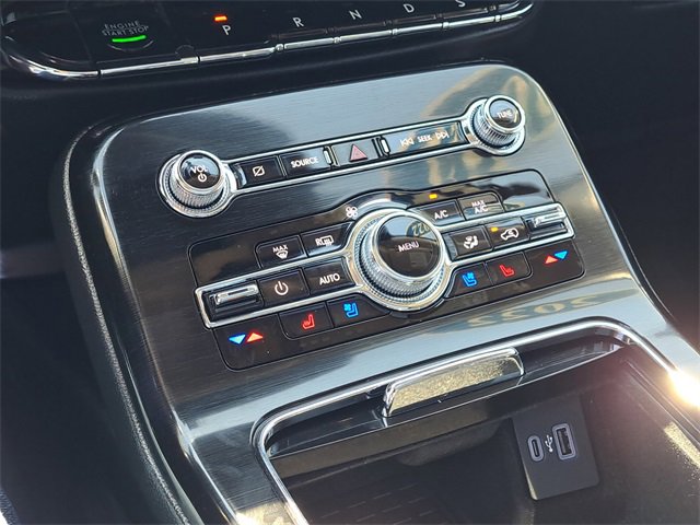 Certified 2022 Lincoln Nautilus Reserve w/ Equipment Group 201A image 18