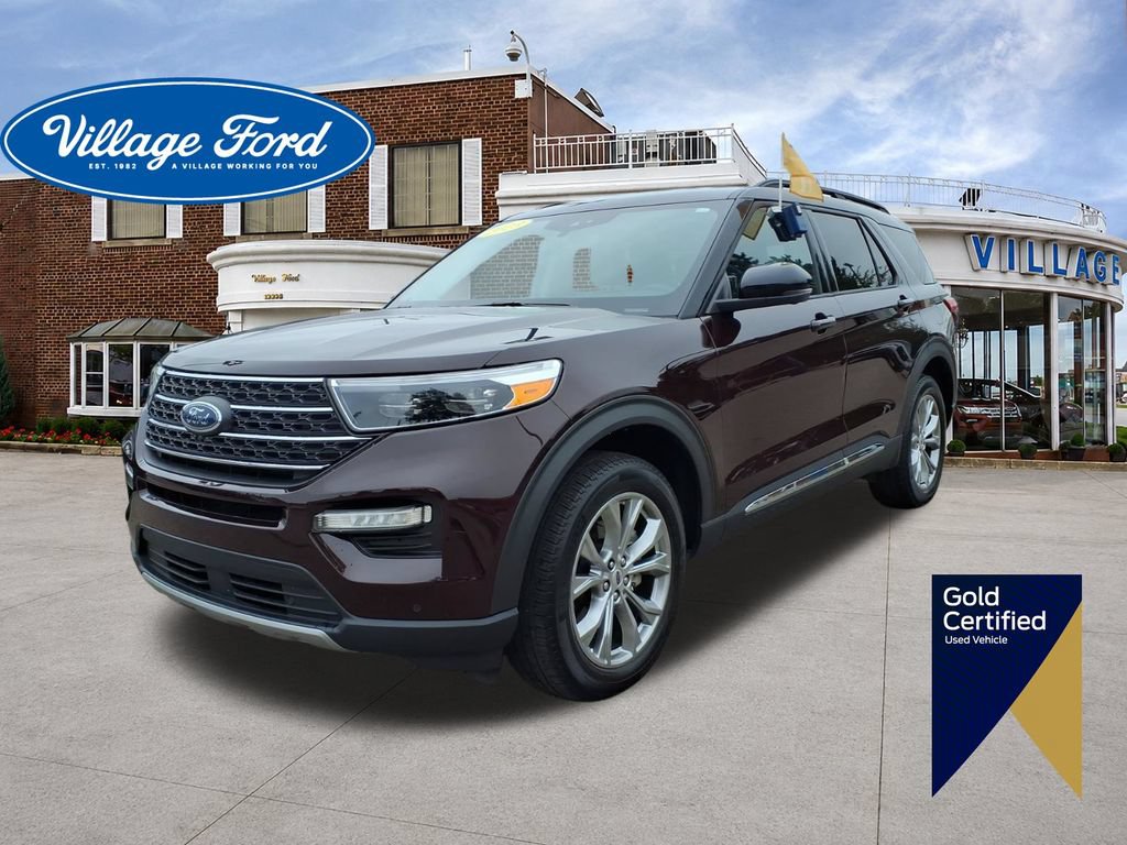 Certified 2023 Ford Explorer XLT w/ Equipment Group 202A