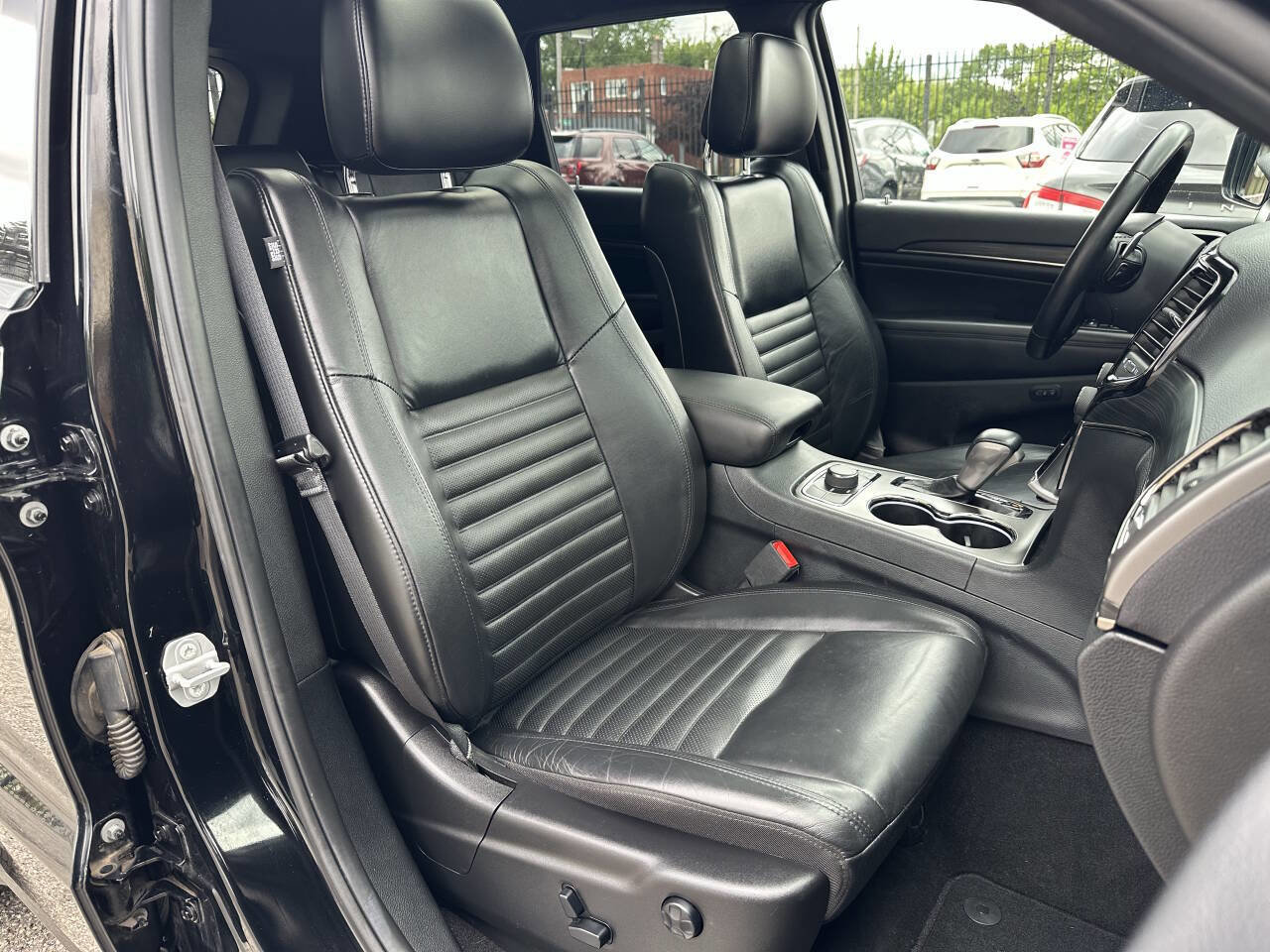 Used 2020 Jeep Grand Cherokee Limited X image 39