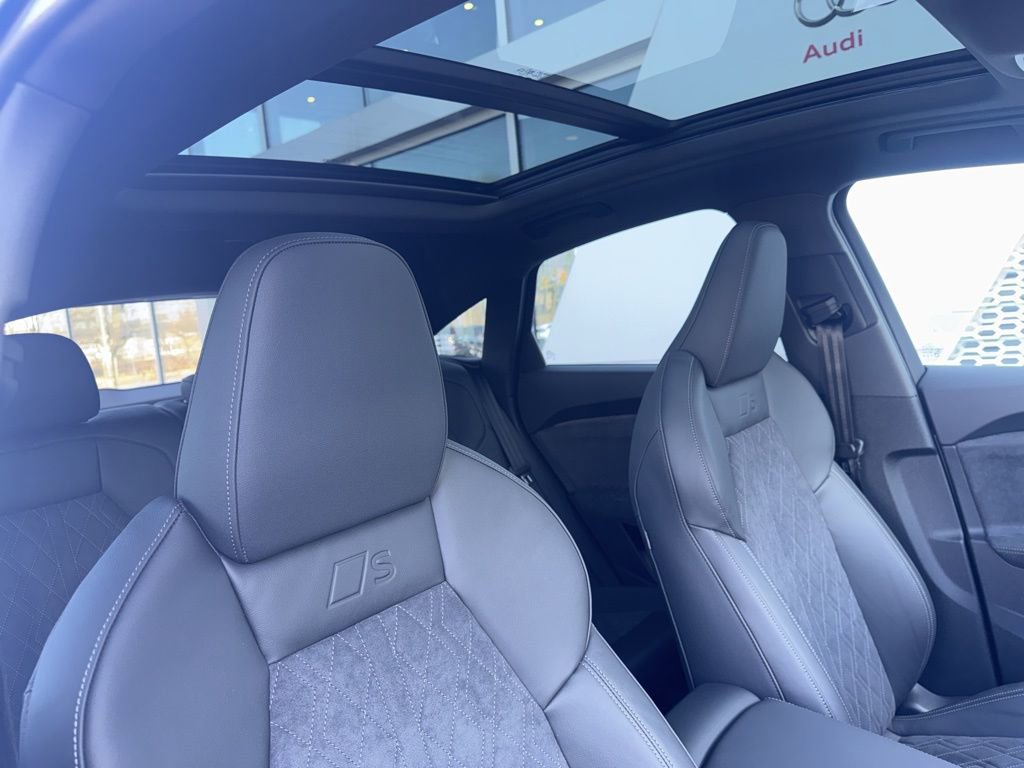 New 2025 Audi SQ5 Premium Plus image 18