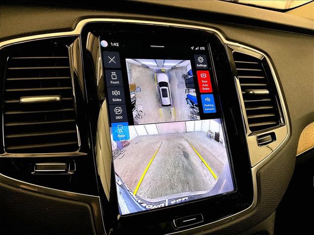 Used 2024 Volvo XC90 B6 Plus w/ Protection Package Premier AWD/4WD image 20