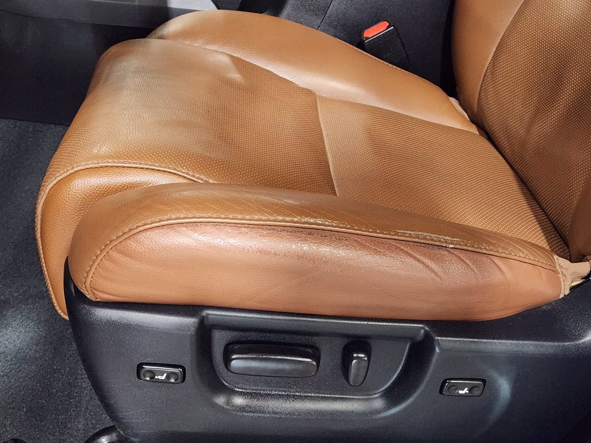 Used 2019 Toyota Sequoia Platinum RWD image 44